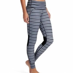 ATHLETA Relay Tights Size Small